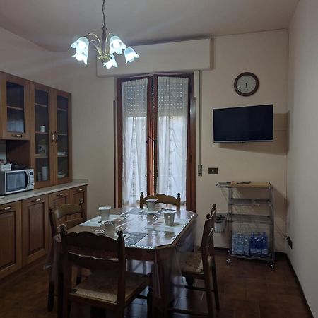 Due Passi In Val Di Chiana Apartman Arezzo Kültér fotó